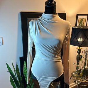 Long sleeve body suit with rouching